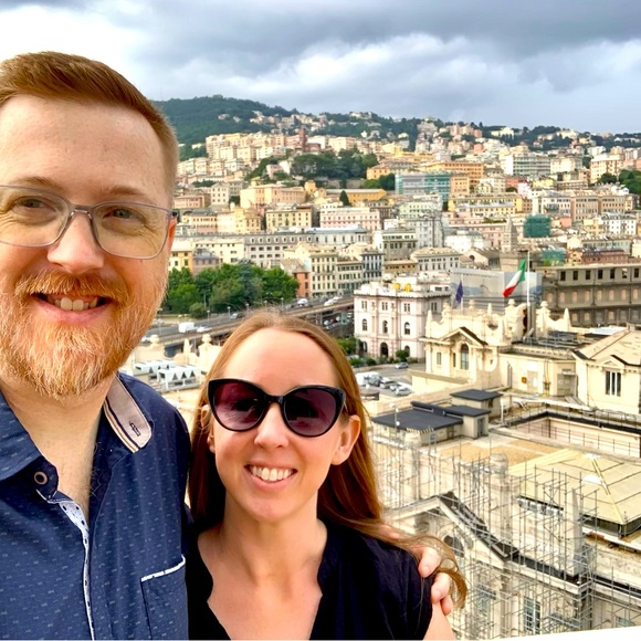 Meet your Posher, Jessica - Picture 2 of 2